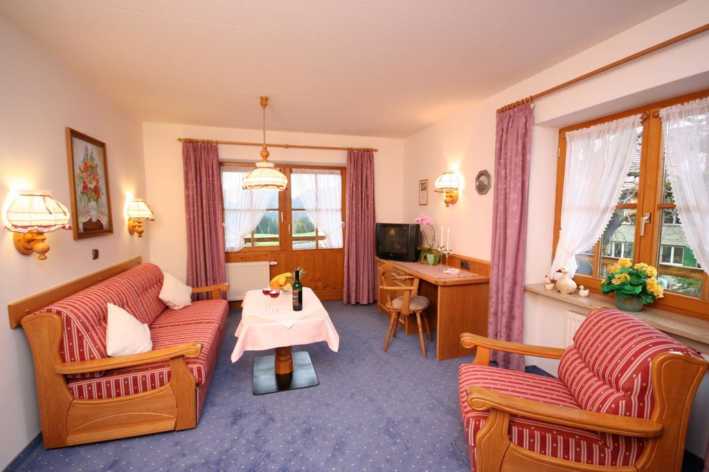 Landhaus Aigner-Vogler Fischen im Allgaeu Room photo